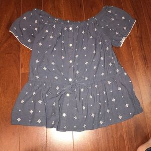 OFF THE SHOULDER ABERCROMBIE TOP